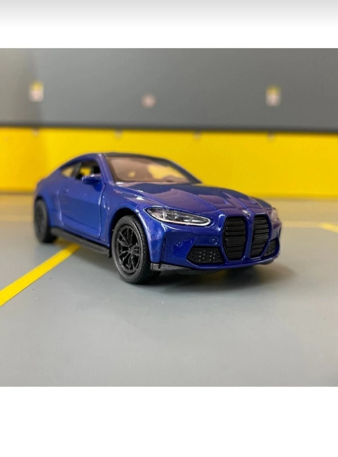 BMW M4 1/36 Ölçek Çek Bırak Oyuncak Araba – Metal Model Spor Araba